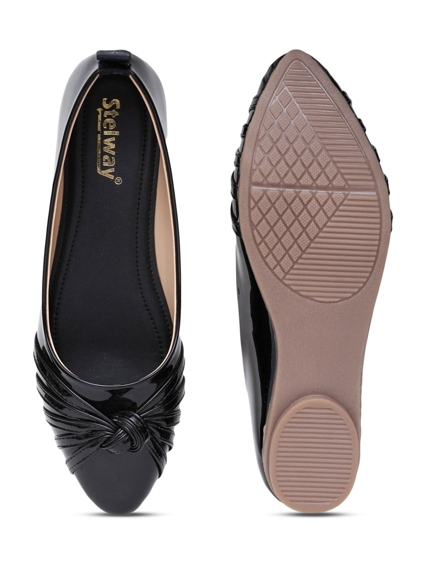 Black ballet flats for women
