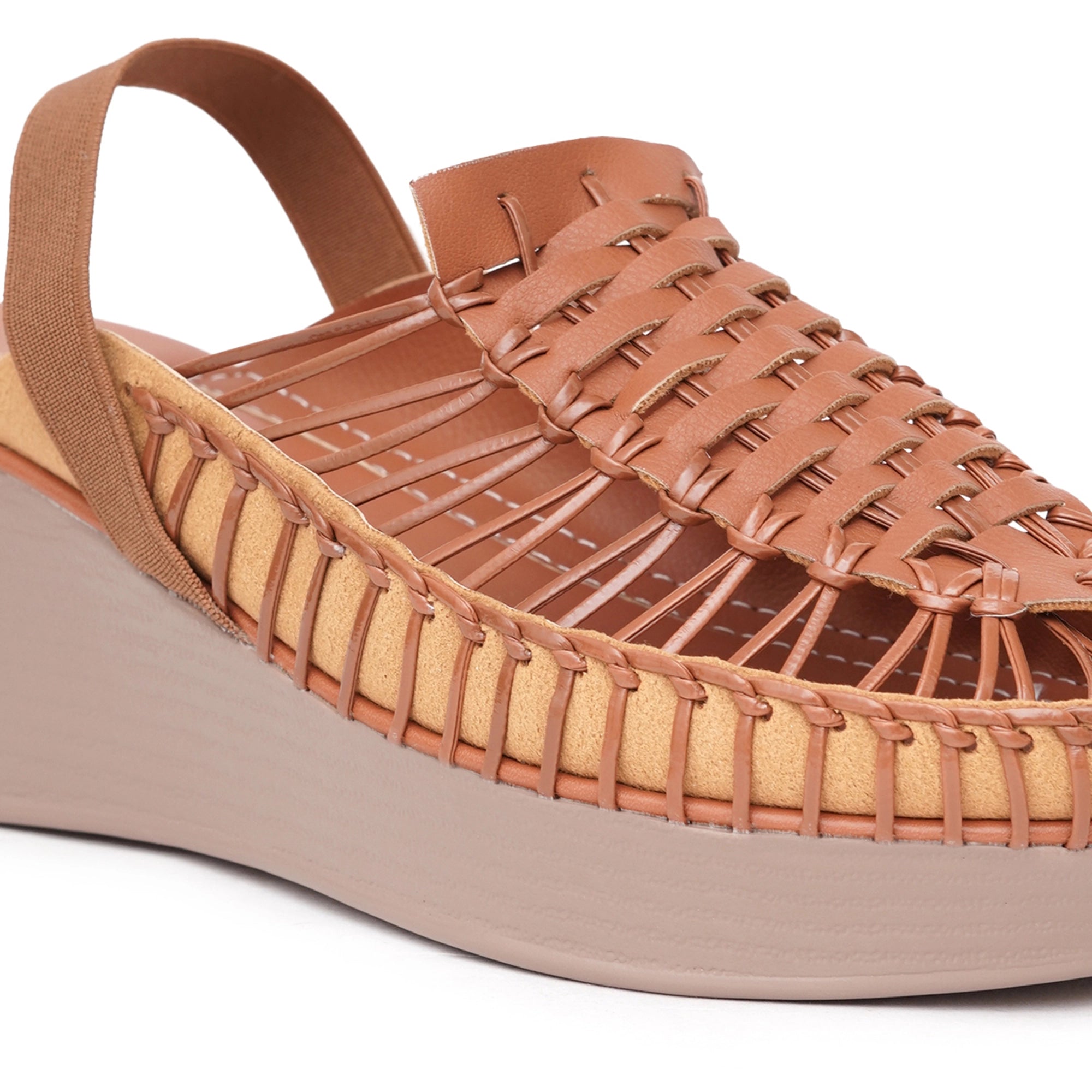 Stelway Exclusive Tan wedges