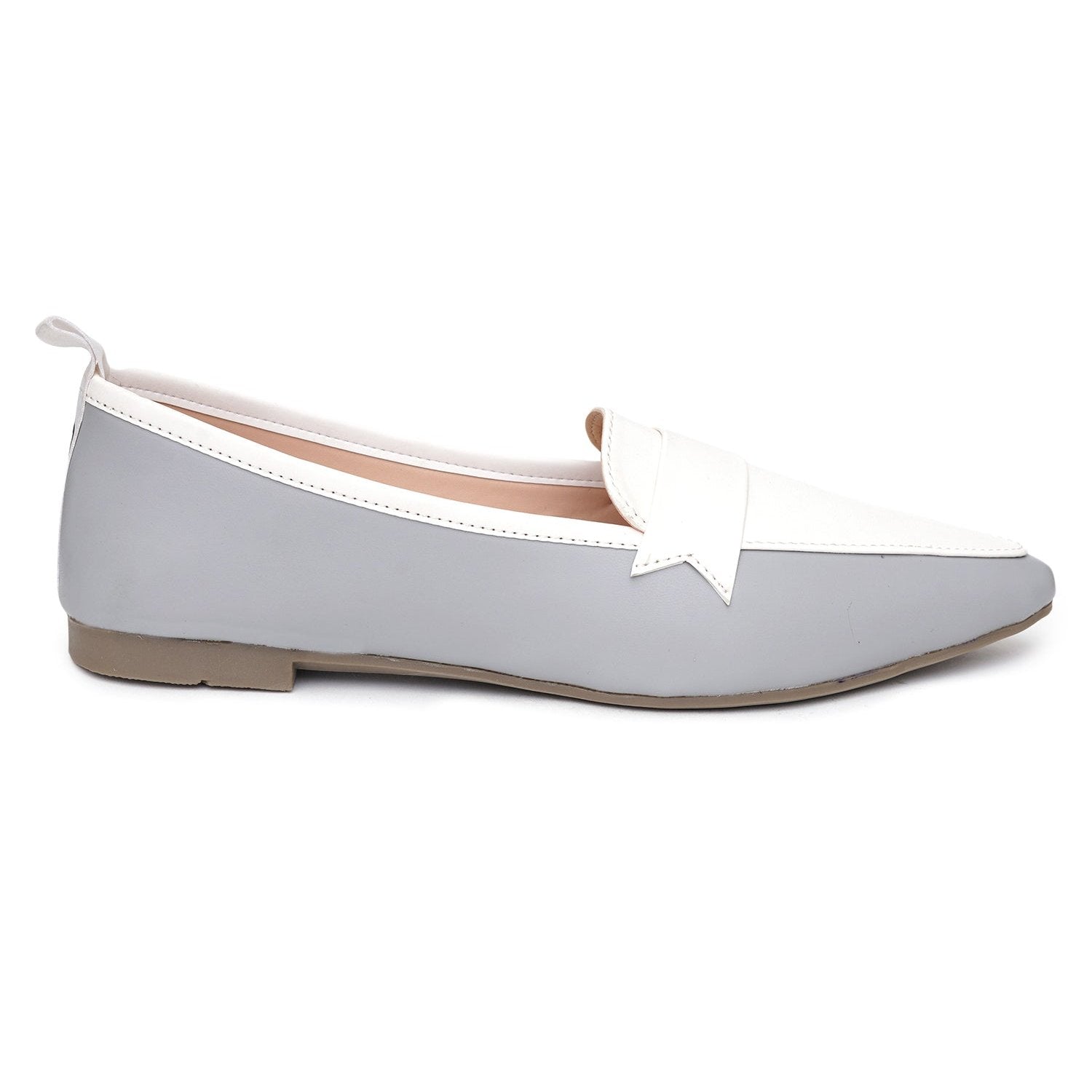 Classic pointed toe white flat Bellies for women