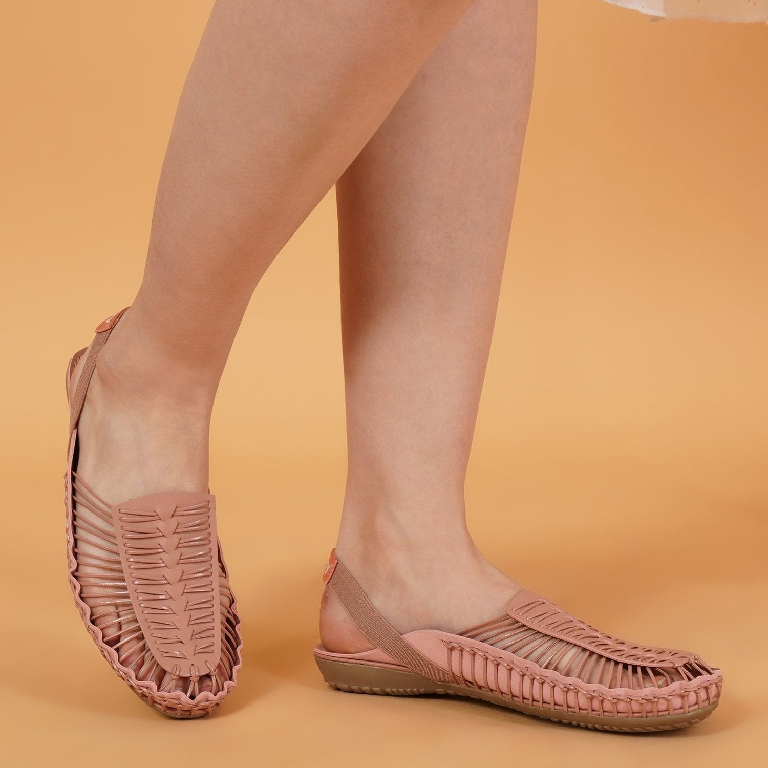 Stelway Handcrafted Peach flat sandal clogs for women