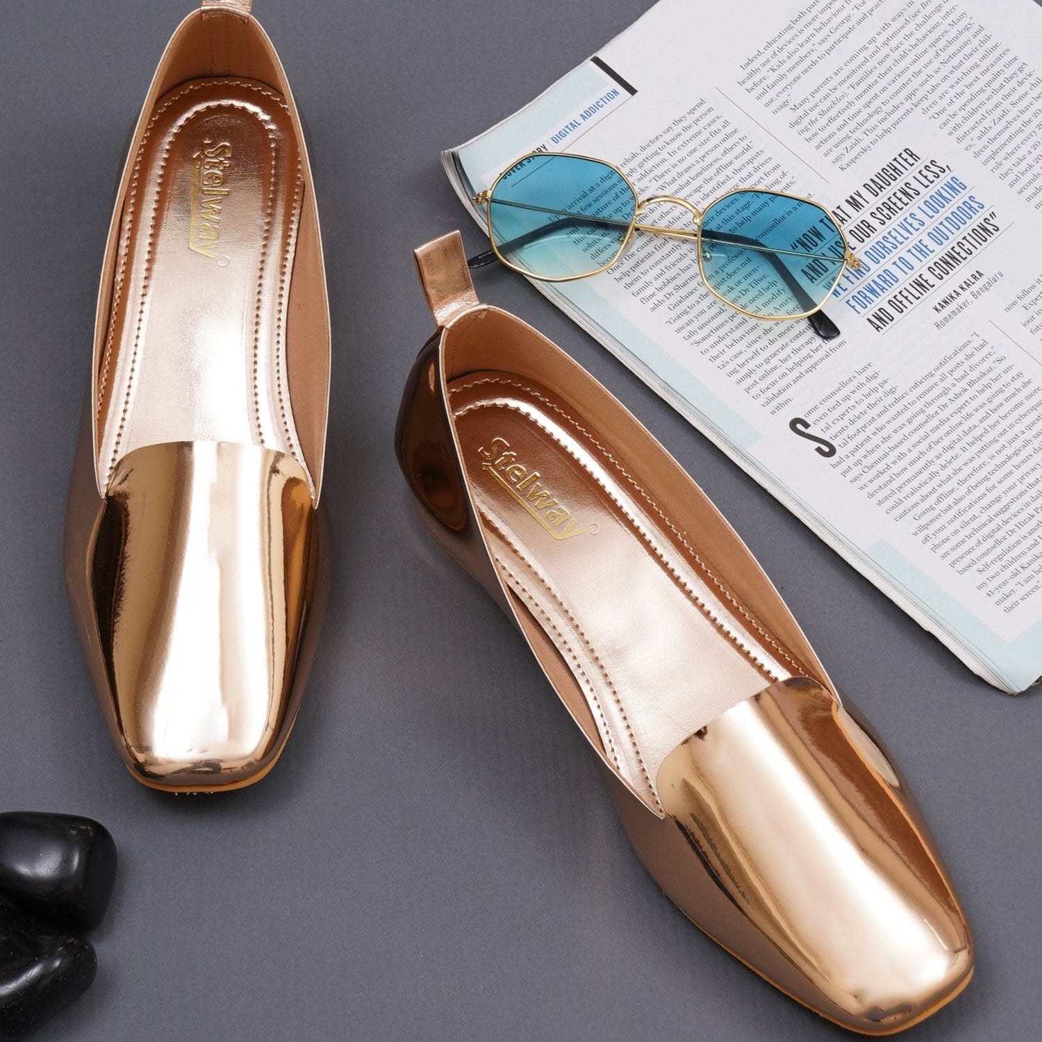 Stelway shiny chromium golden ballerinas for women Square toe tyle 