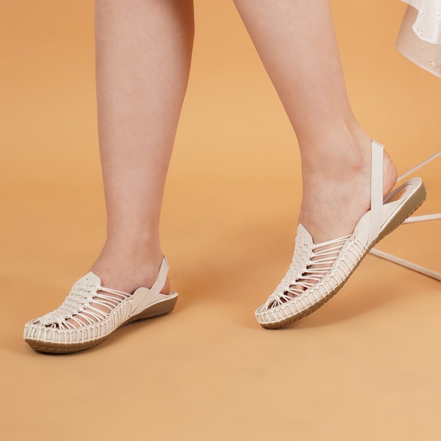 Stelway Handcrafted Flat Clogs sandal for women