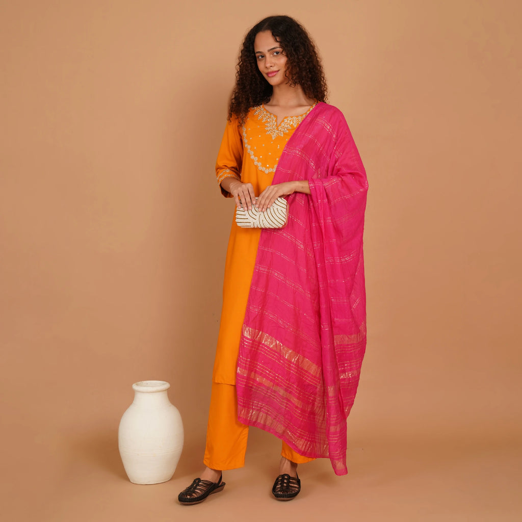 Black Handcrafted Flat Sandal Clogs